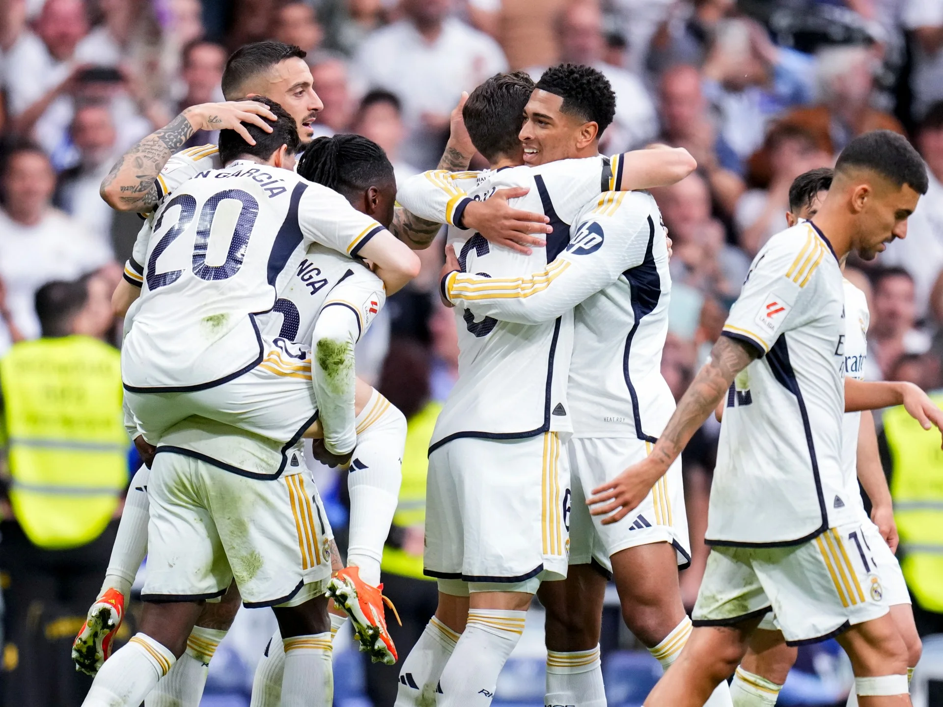 皇马西甲联赛夺冠庆祝新闻